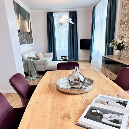 Villa Gloria - Fewo Suite บาเดนไวเลอร์ ภายนอก รูปภาพ